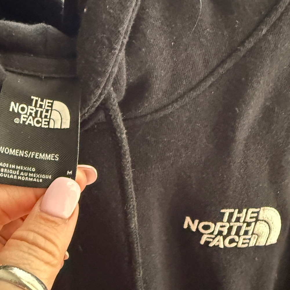 🖤The North Face
Women's Extra-Long Jane Pullover Hoodie🖤 GUC - Picture 3 of 3